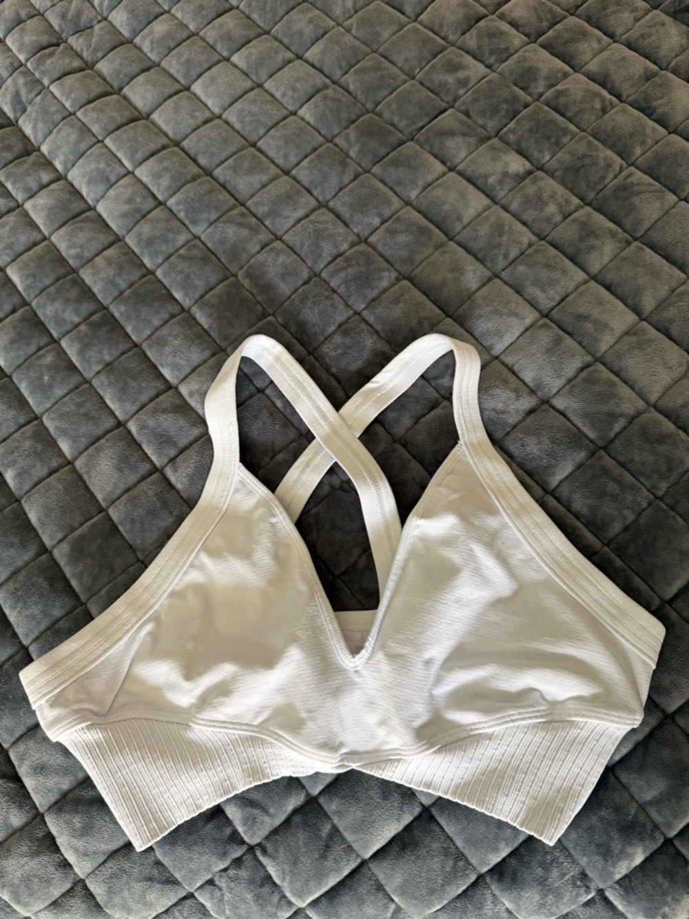 Free People Good Karma Super
Plunge Bra White NWOT - Picture 3 of 7